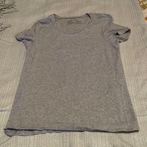 Women’s t shirt made by Pact size large but fits like a medium 93%organic cotton
